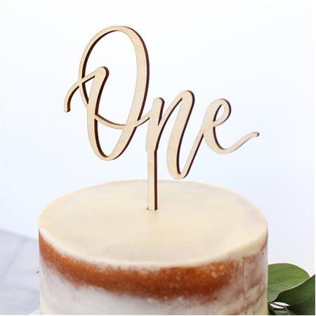 Fotomat 0008 Ahşap Bir 1 Yaş Pasta Süsü Kesim